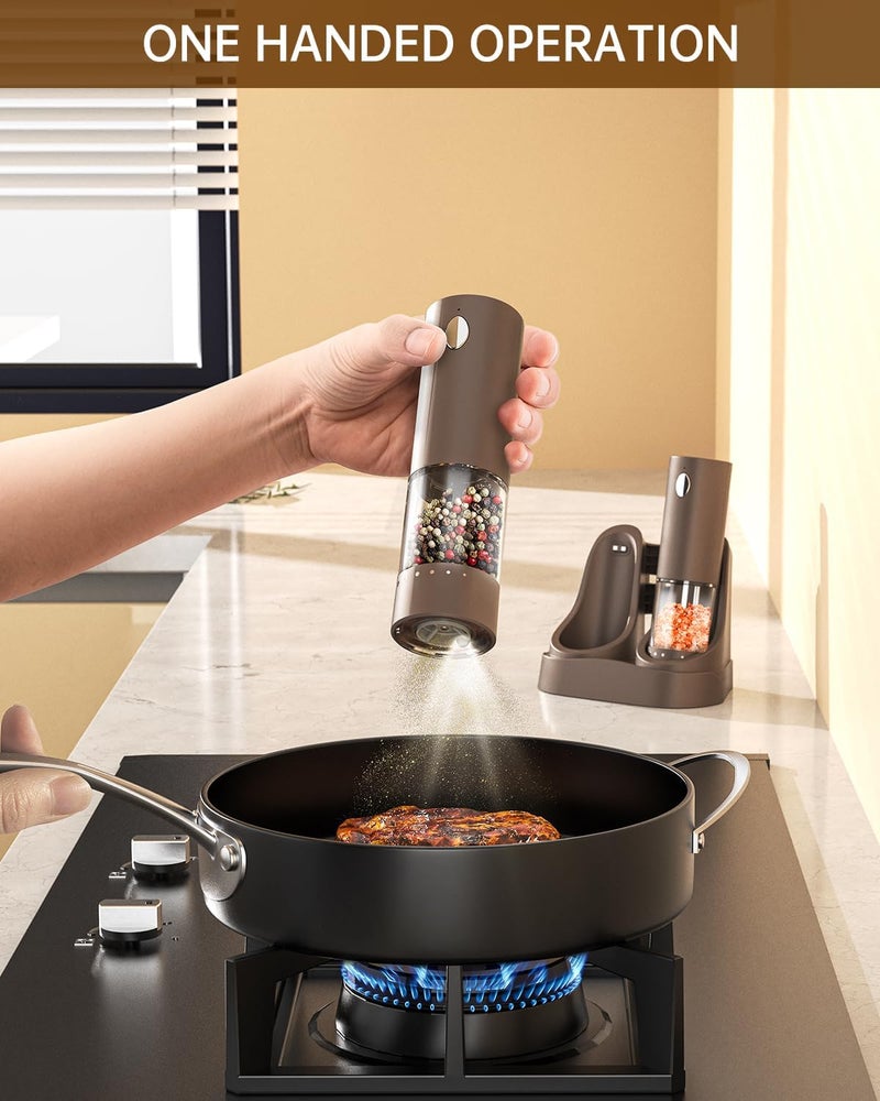 CircleJoy Electric Salt and Pepper Grinder Set Automatic Salt and Pepper Grinder Set with Easy-to-Carry Charging Base and LED Light, USB Rechargeable, Upgrade External Adjustable Coarseness, Green - Image 4