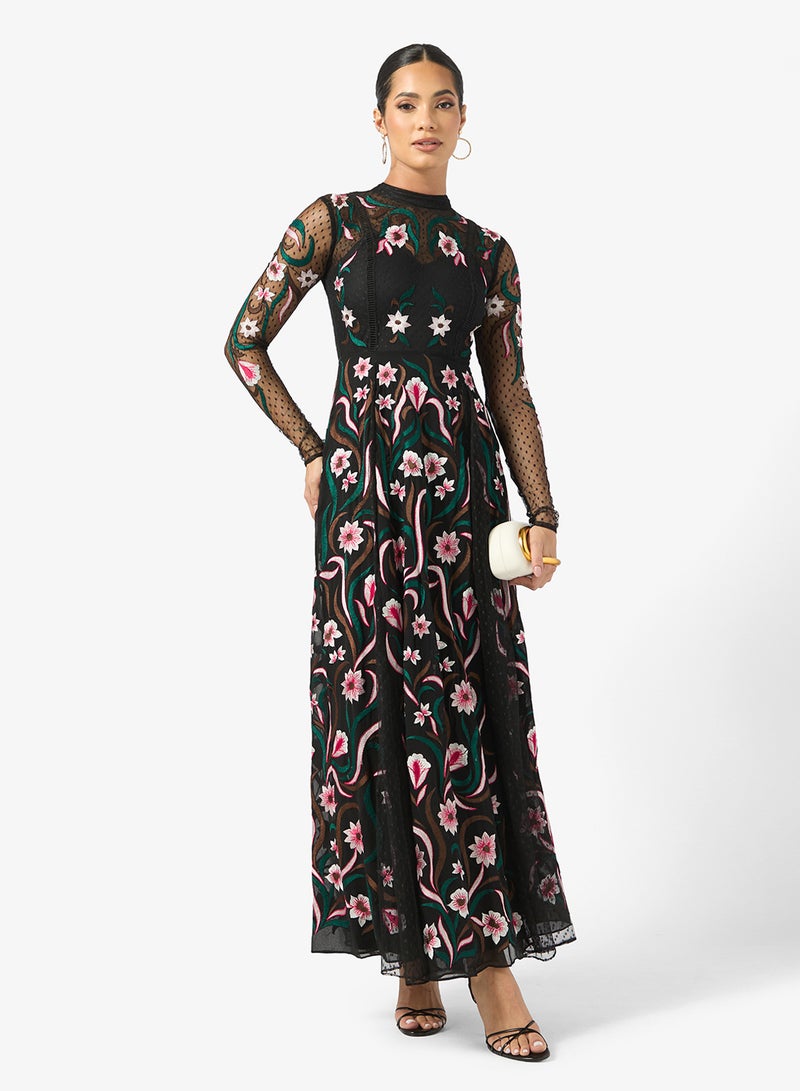 فروك اند فرل فستان ماكسي شبكي مزين بالزهور - Image 4