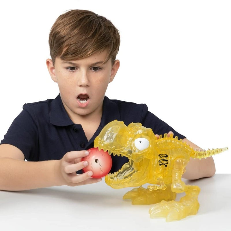 ZURU SMASHERS Smashers Dino Island Giant Skull by ZURU - Includes 30+ Surprises, Kids Toys Filled with Mini Dinosaur Toys, Slime, Sand, Eggs, Figurines and More (Megalodon Shark), Ages 5+ - Image 4
