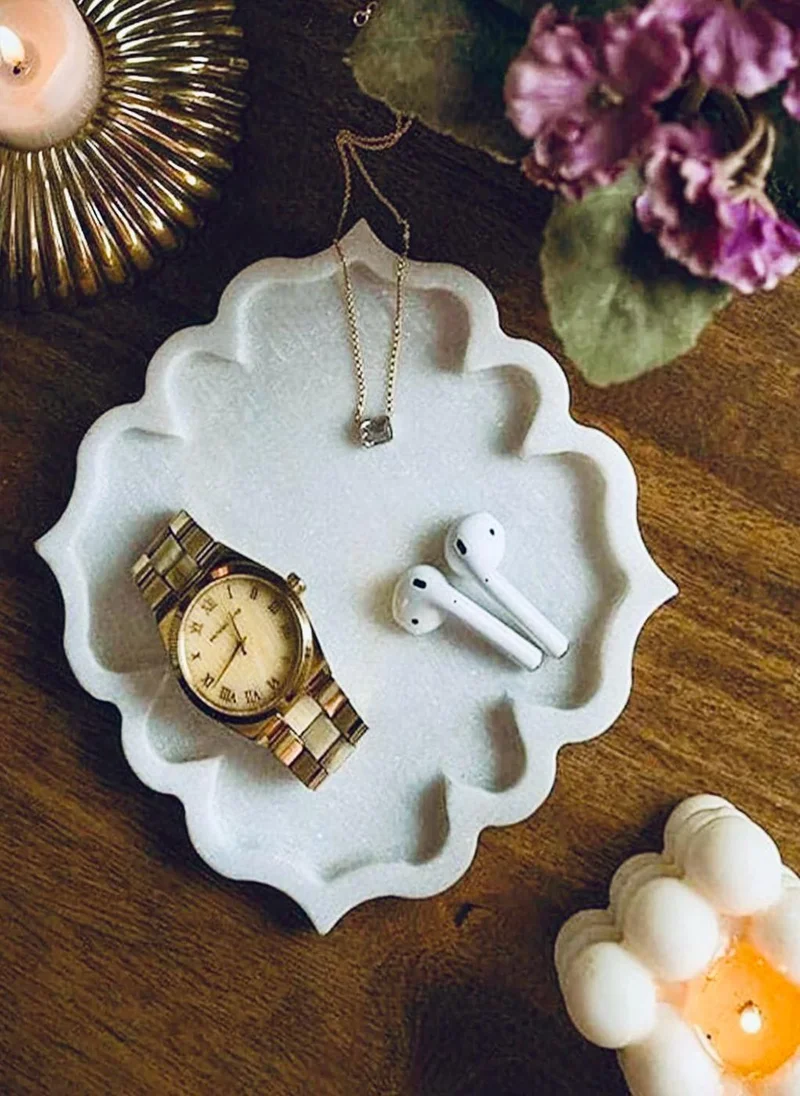 Casa Quesera Madina Marvel  serving platter in Natural Marble