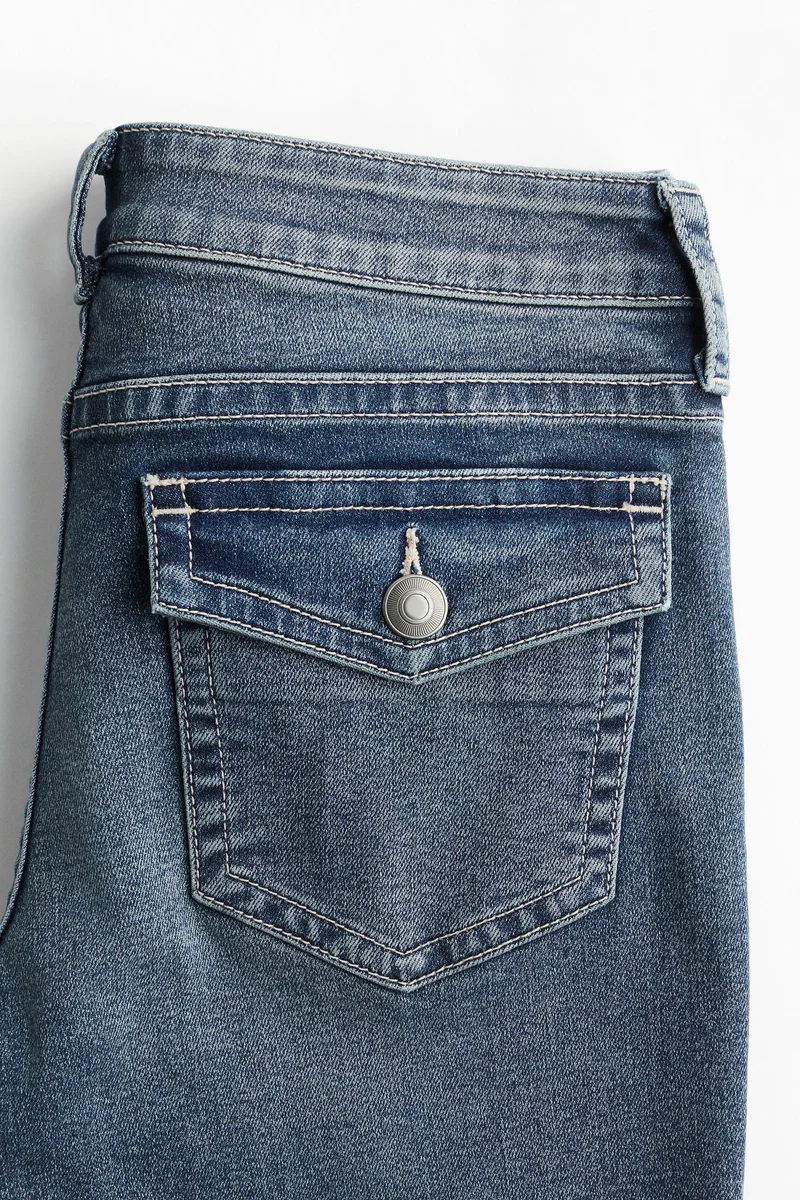 اتش اند ام جينز بقصة حافة واسعة وخصر منخفض