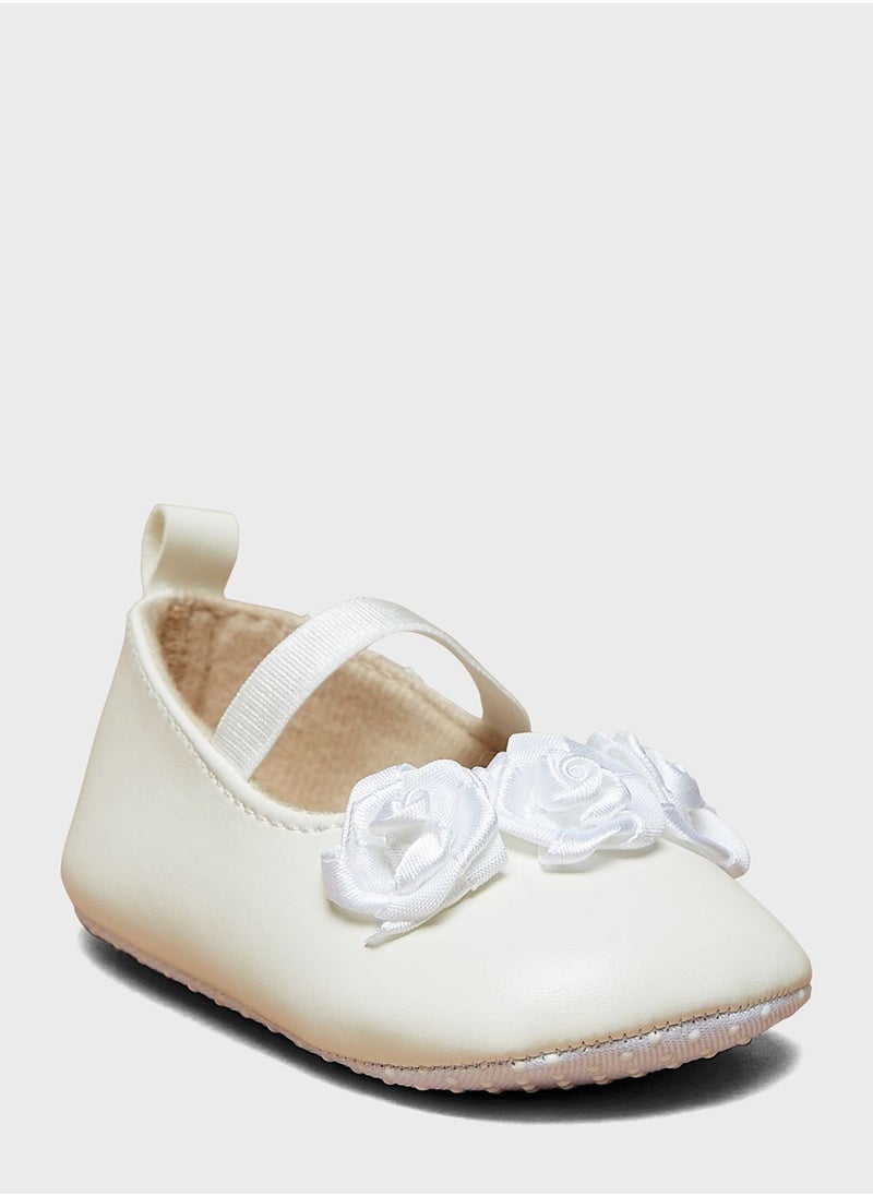 shoexpress - Kids Slip On Ballerinas - Image 1