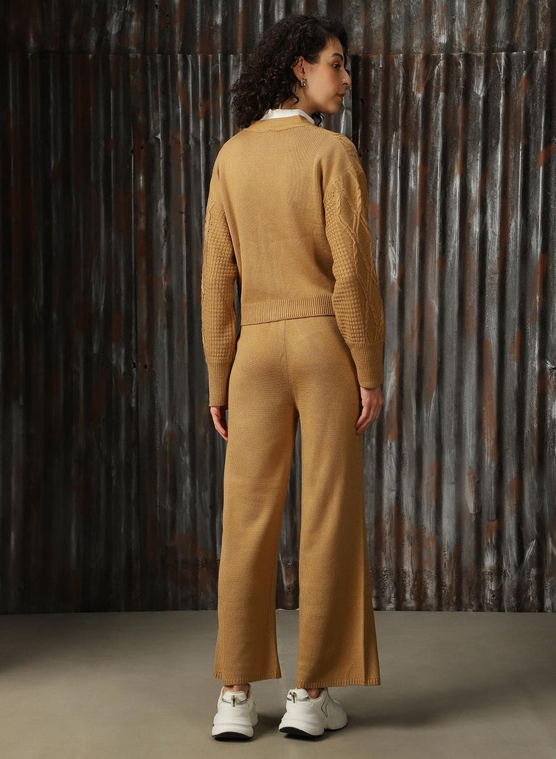 هاي ستار طقم نسائي بيج أكريليك % سادة بأزرار وطول كامل كاجوال مقاس عادي - Image 3