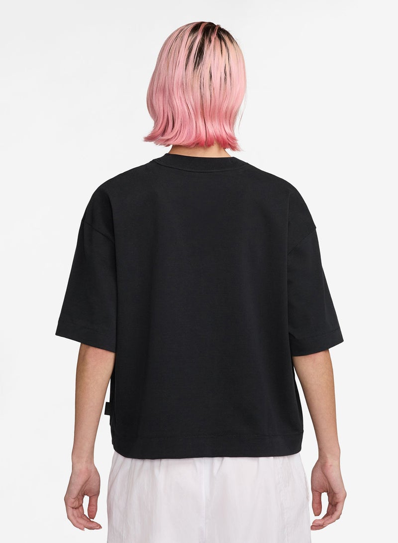 نايكي تي شيرت بوكسي فاخر من إن إس دبليو - Image 2