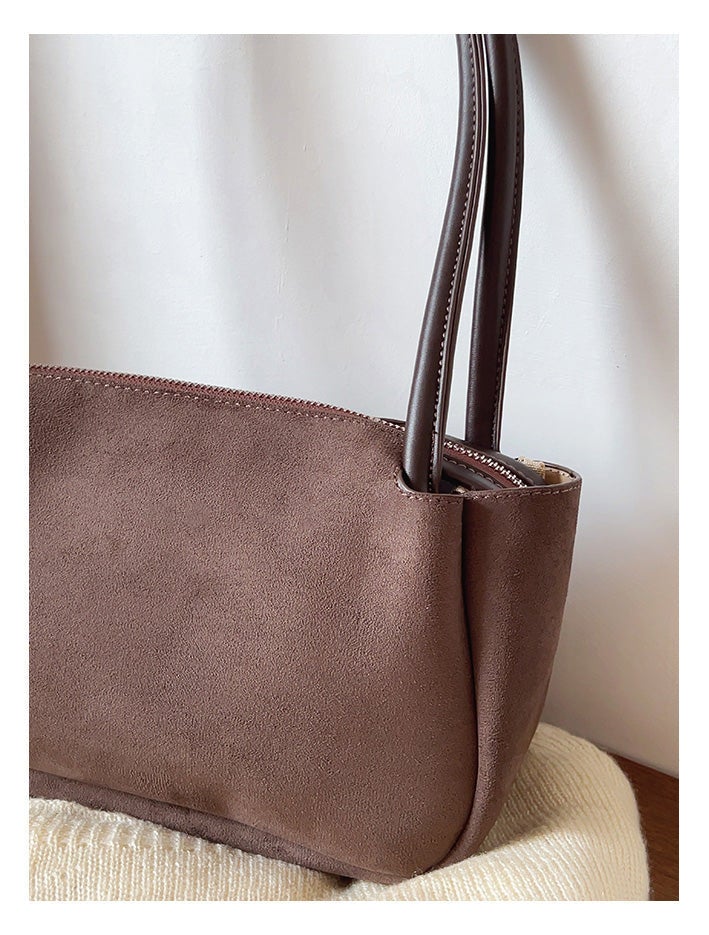 SheSelects Women’s Soft Leather Retro Hobo Shoulder Bag Everyday Work Bag for Everyday City Outfits - Black - Image 5