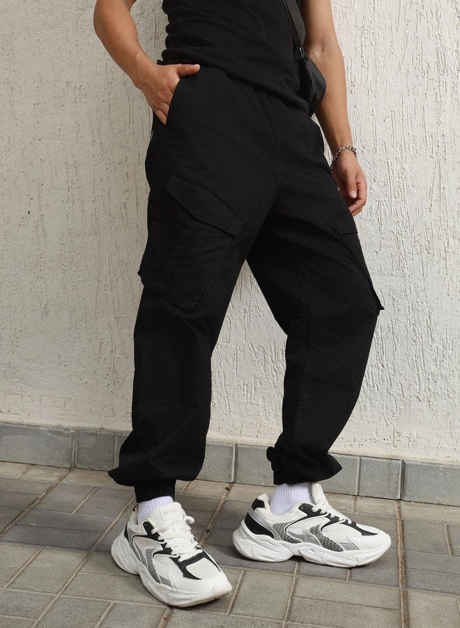 Hubberholme Men's Black Cotton Blend Solid Pattern Full Length Cargo Relaxed Trouser - Image 2