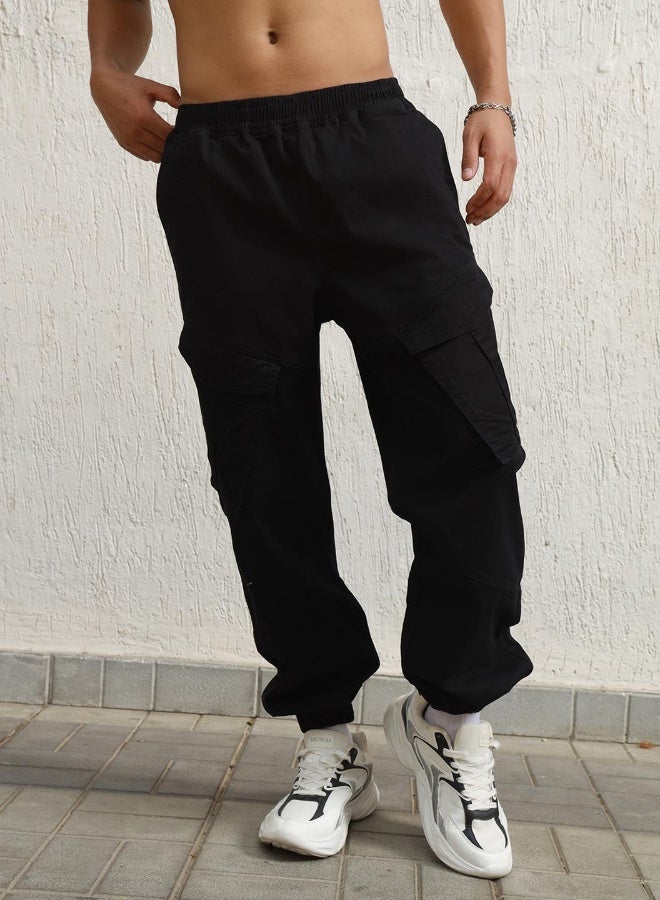 Hubberholme Men's Black Cotton Blend Solid Pattern Full Length Cargo Relaxed Trouser - Image 3