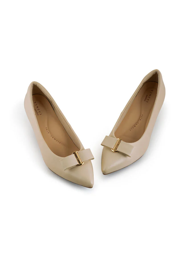 Vincci Women Pointed Toe Mid Heel Pumps