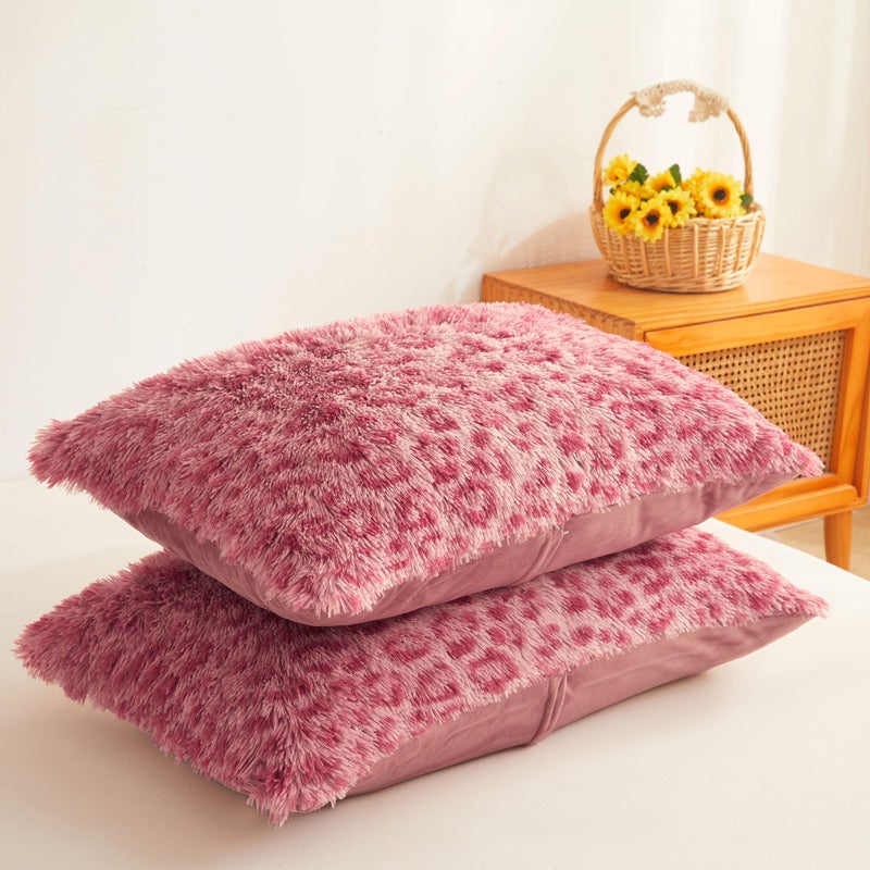 XeGe Cheetah Print Fluffy Faux Fur Duvet Cover Set, 3 Pieces Soft Plush Shaggy Fuzzy Bedding Set(1 Faux Fur Leopard Print Comforter Cover + 2 Furry Pillowcases), Zipper Closure(Queen, Pink) - Image 4
