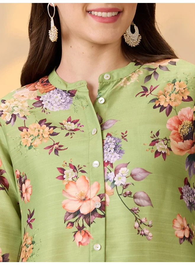 جلو باص Women Green Mandarin Collar Embroidered Hem Sleeves Floral Print Button Down A-Line Festive Kurta