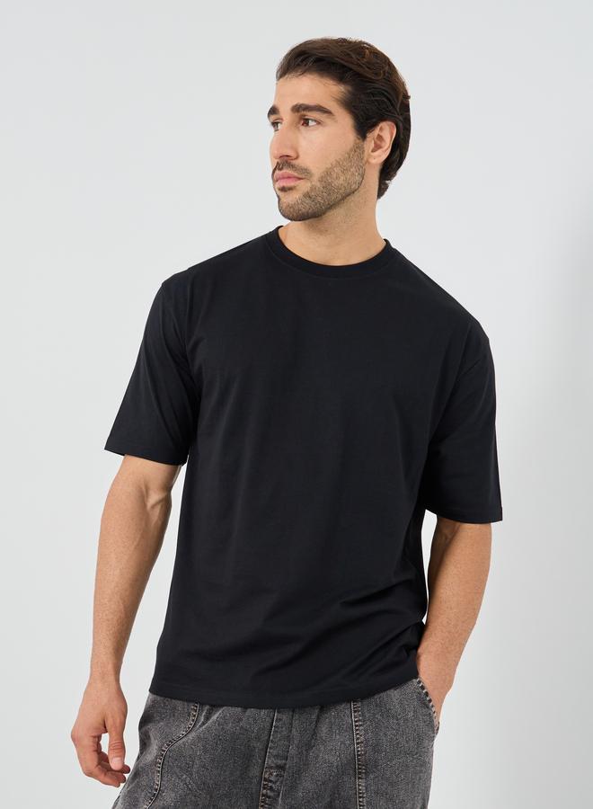 ستايلي تيشيرت أوفر سايز بياقة دائرية وطبعة شعار ستايلي - Image 2