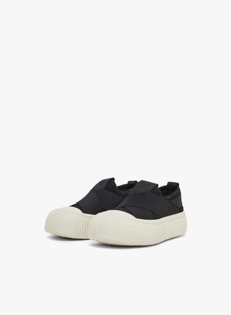 Take Two Boys Black Canvas Thick Sole Casual Shoes - Image 2