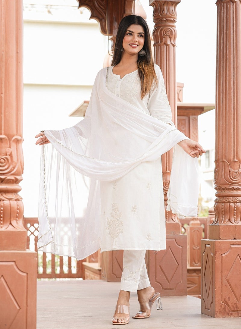 Swadesh Souq Elegant Off-White Lucknow Chikankari Cotton Kurta Set with Dupatta  - Image 3