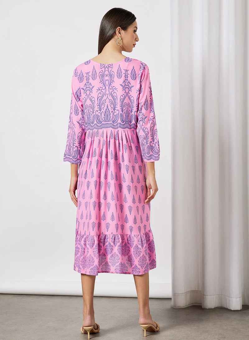 HANA & SARA All Over Printed Round Neck Three Quarter Sleeve Jalabiya