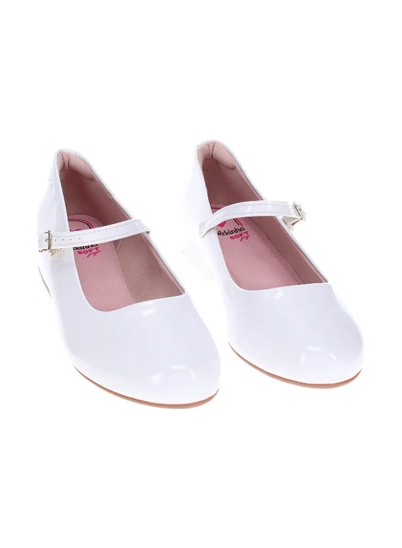 موليكينها Molekinha Pre Teen Girls School Shoes White | Made In Brazil