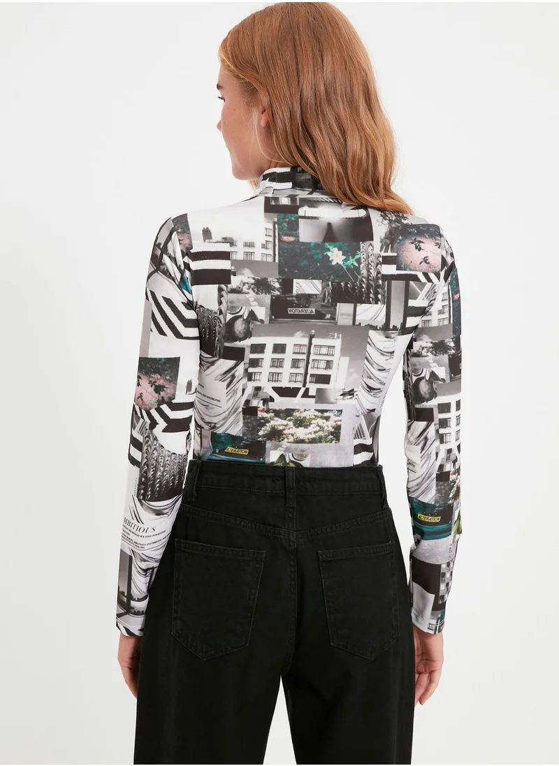 trendyol High Neck Printed Body