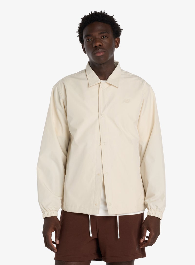 نيو بالانس جاكيت مدرب بشعار أساسي - Image 1