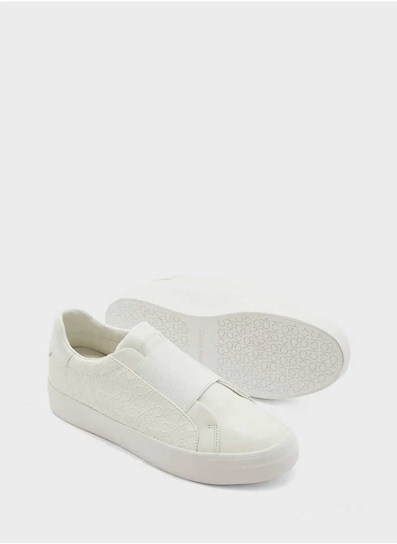 CALVIN KLEIN Lace Up Low Top Sneakers