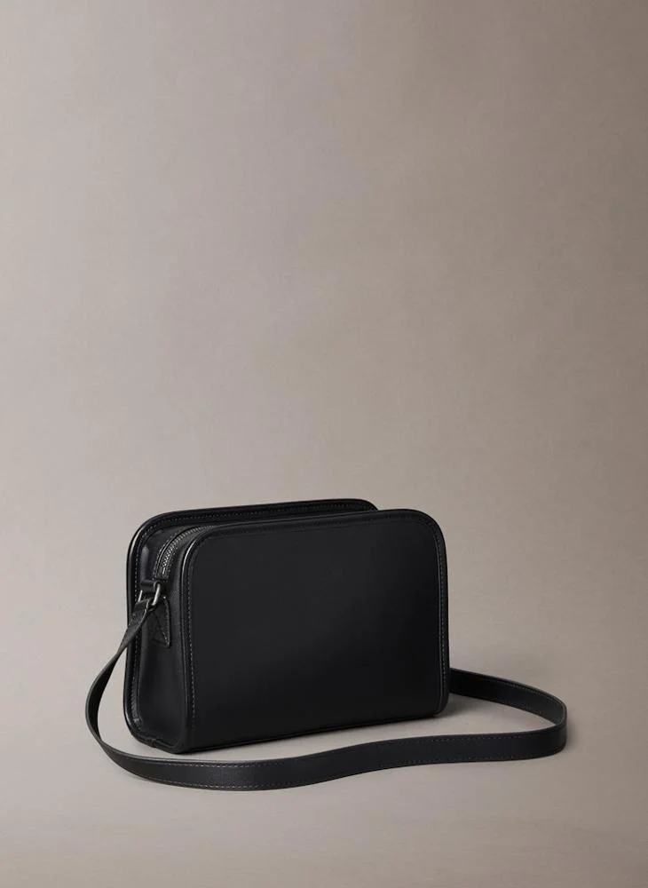 Calvin Klein Jeans Logo Crossbody Bag