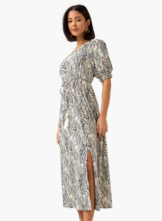 سبلاش فيڤ فستان نسائي بدون كتف بطبعة تجريدية مع أربطة