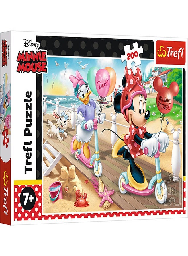 Trefl - 200 Pieces Minnie on the Beach Puzzle - 13262 - Image 1
