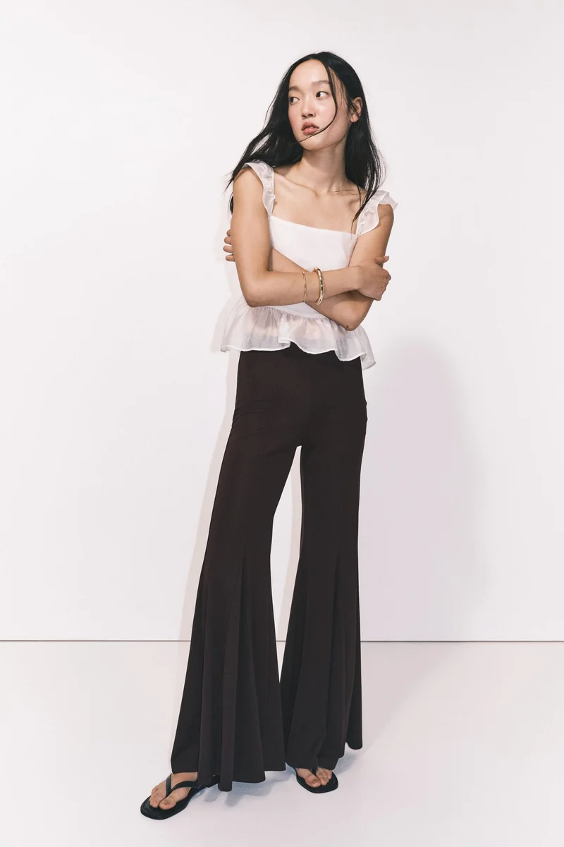 اتش اند ام بنطلون بحافة سفلية واسعة