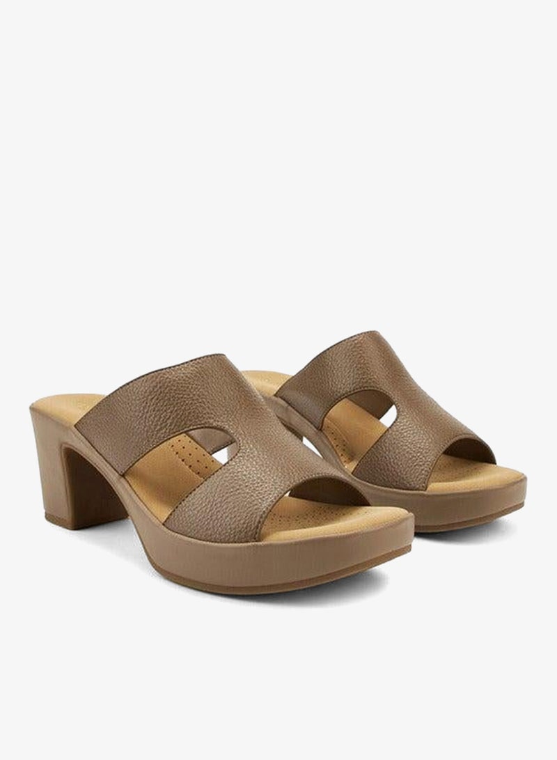 Flora Bella By Shoexpress Solid Slip-On Sandals with Block Heels - Image 3