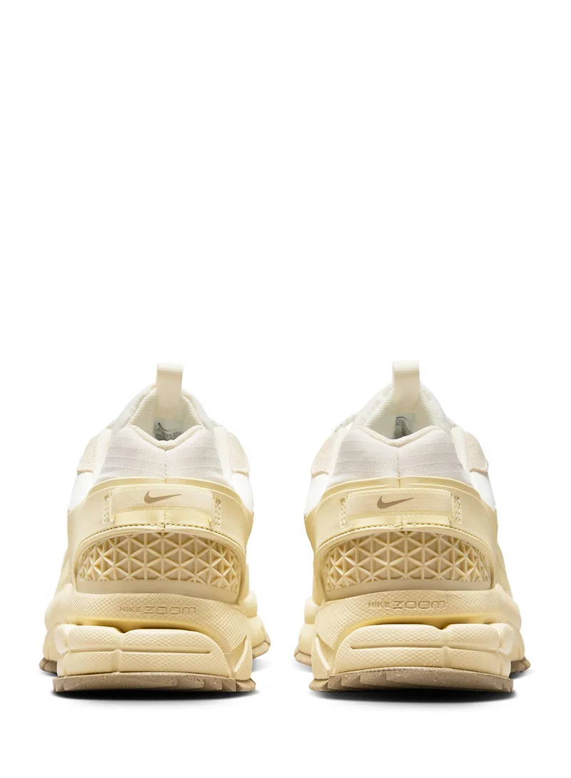Nike Zoom Vomero Roam