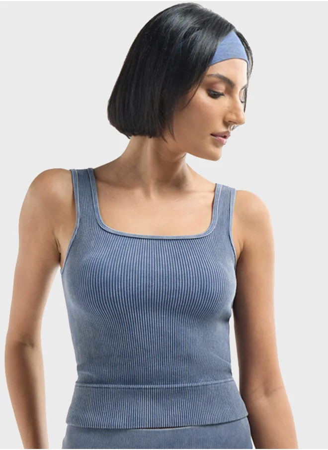 فاف Square Neck Cropped Tank Top