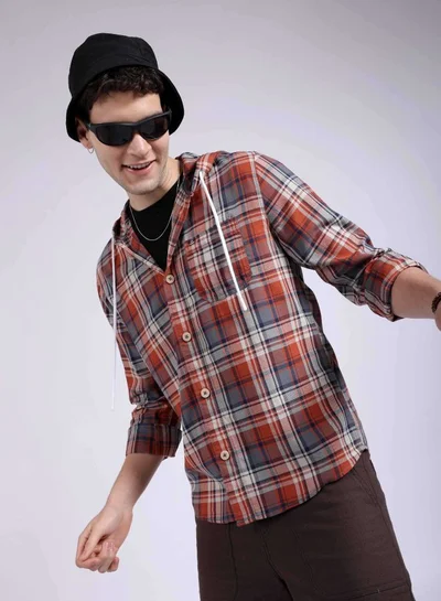 شركة المرآب الهندية Men Regular Fit Checkered Full Sleeves Hooded Street Wear Over Shirt
