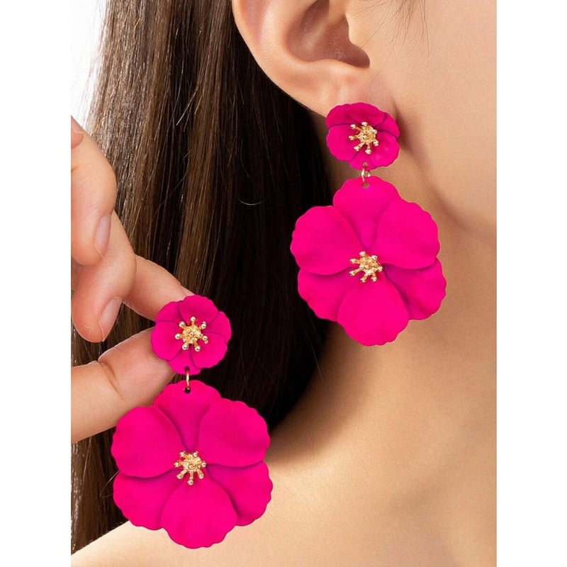 1 Pair Fashionable New Metallic Painted Floral Minimalist Elegant Women Earrings, Romantic Floral Dangle Earrings, Creative Floral Earrings For Women - Image 1