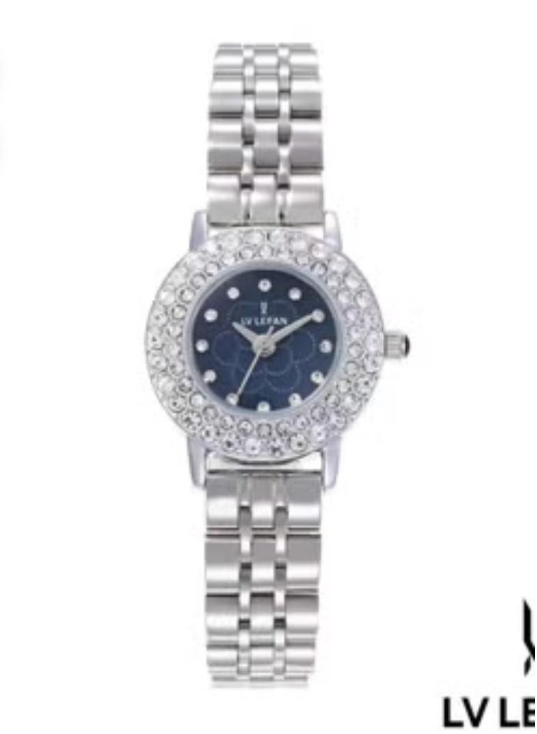 Women's watch with high quality polished stainless steel closure