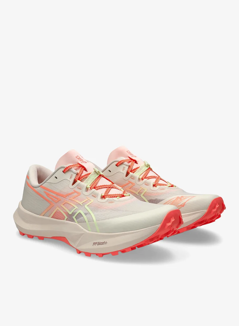 Asics ROSE DUST/SUN CORAL Fuji Lite 7 for Men | Best Price UAE