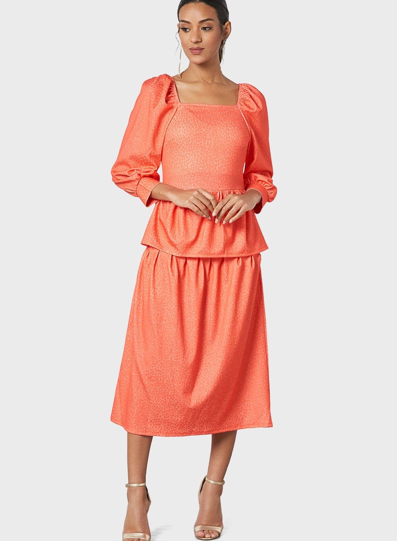 سيفي فور هانيا فستان بياقة مربعة - Image 4