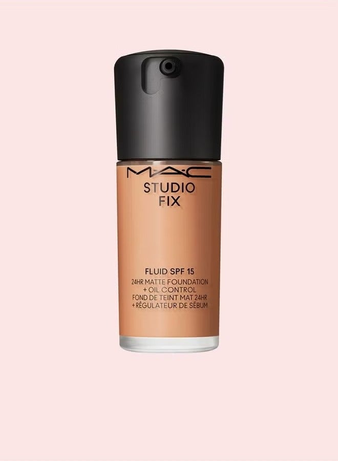 MAC Cosmetics Studio Fix Fluid Foundation SPF15 - NC44