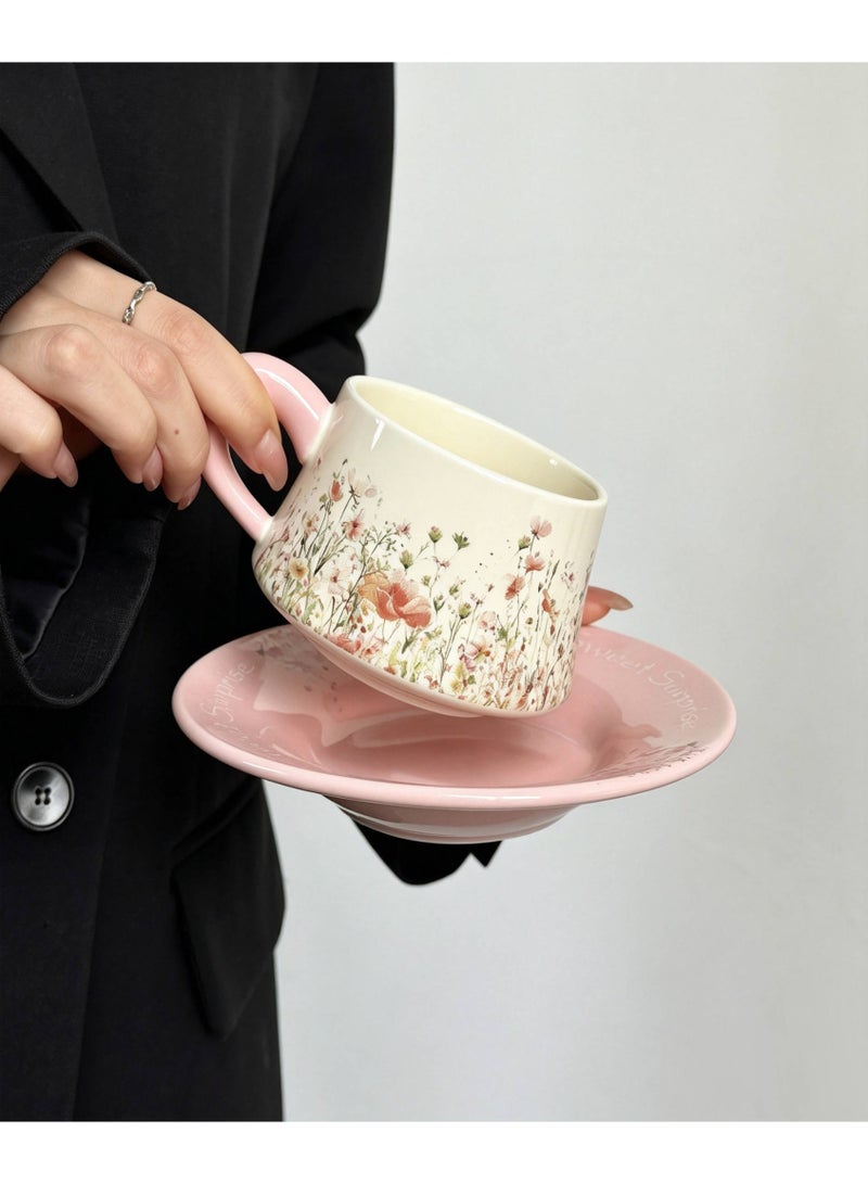 AceLuste Vintage Ceramic Coffee Cup and Saucer Gift Set, 300ml Large Capacity Coffee Cup Set with Gift Box, Saucer & Spoon, Elegant Floral Hand-Painted Design, Perfect for Coffee，Tea and Espresso Lovers, Best Gift for Family and Friends Any Occasions - Image 5