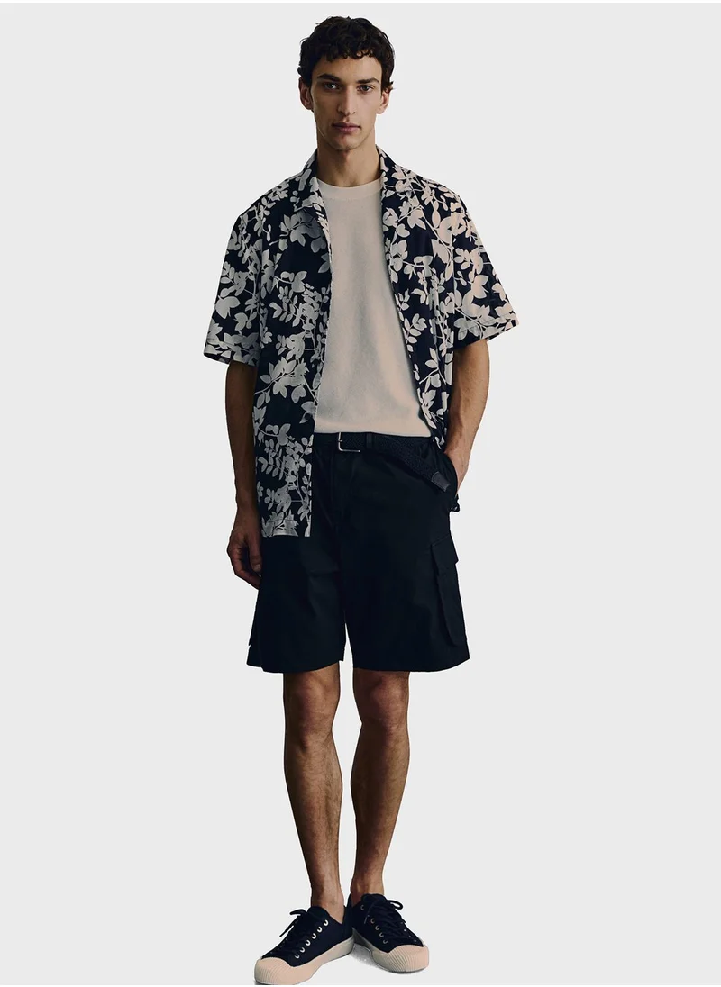 H&M Regular Fit Cargo Shorts