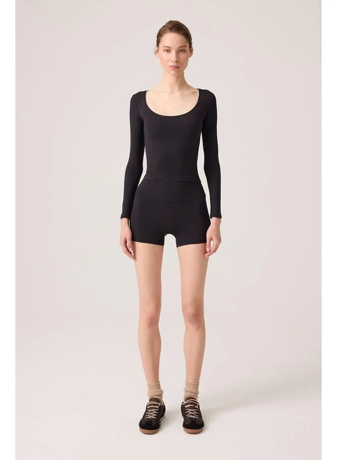 Los Ojos x Ece Black Long Sleeve U‑Neck Sports Blouse Scoop Neck Top.