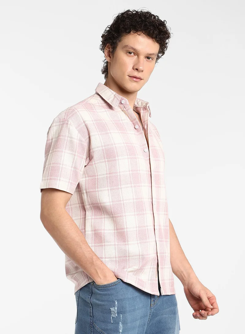 Campus Sutra Men's Blush Pink & Powder White Buffalo Check Shirt