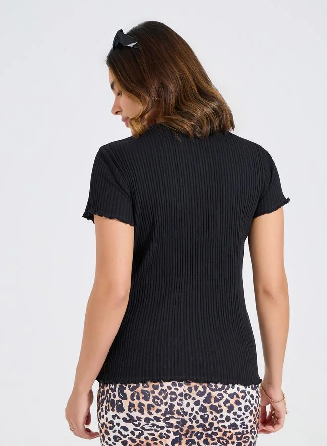 ستايلي Solid Ribbed Round Neck Short Sleeve T-Shirt