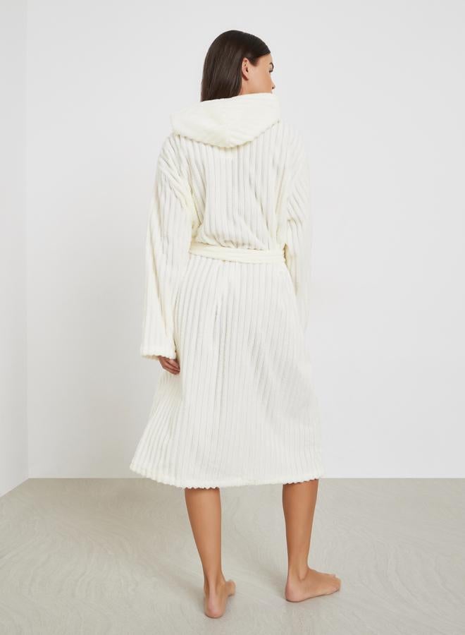 ستايلي روب فليس مضلع بياقة هودي - Image 4