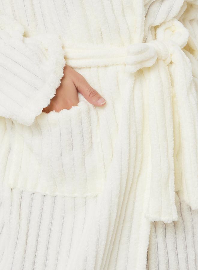 ستايلي روب فليس مضلع بياقة هودي - Image 3