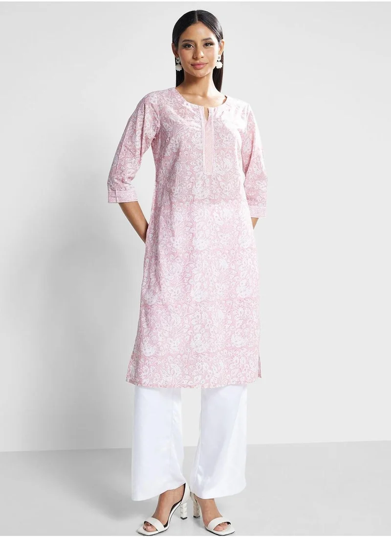 فاب انديا Floral Broidered Kurit