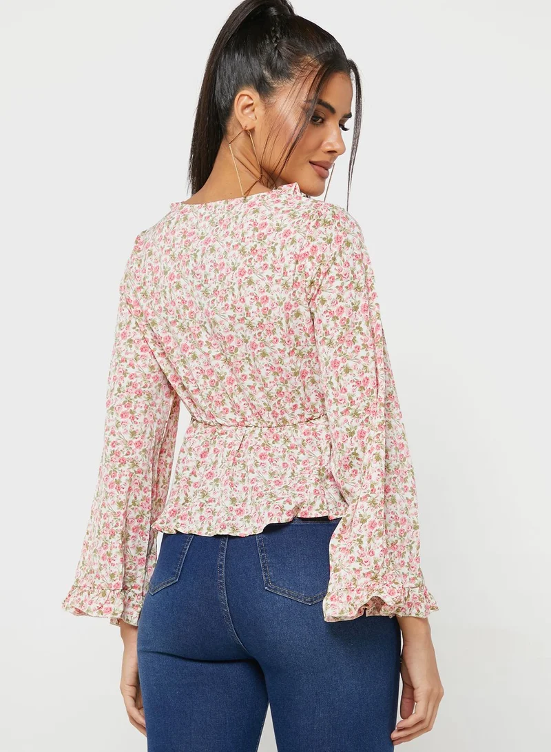 Ginger Frilled Detailed V Neck Top