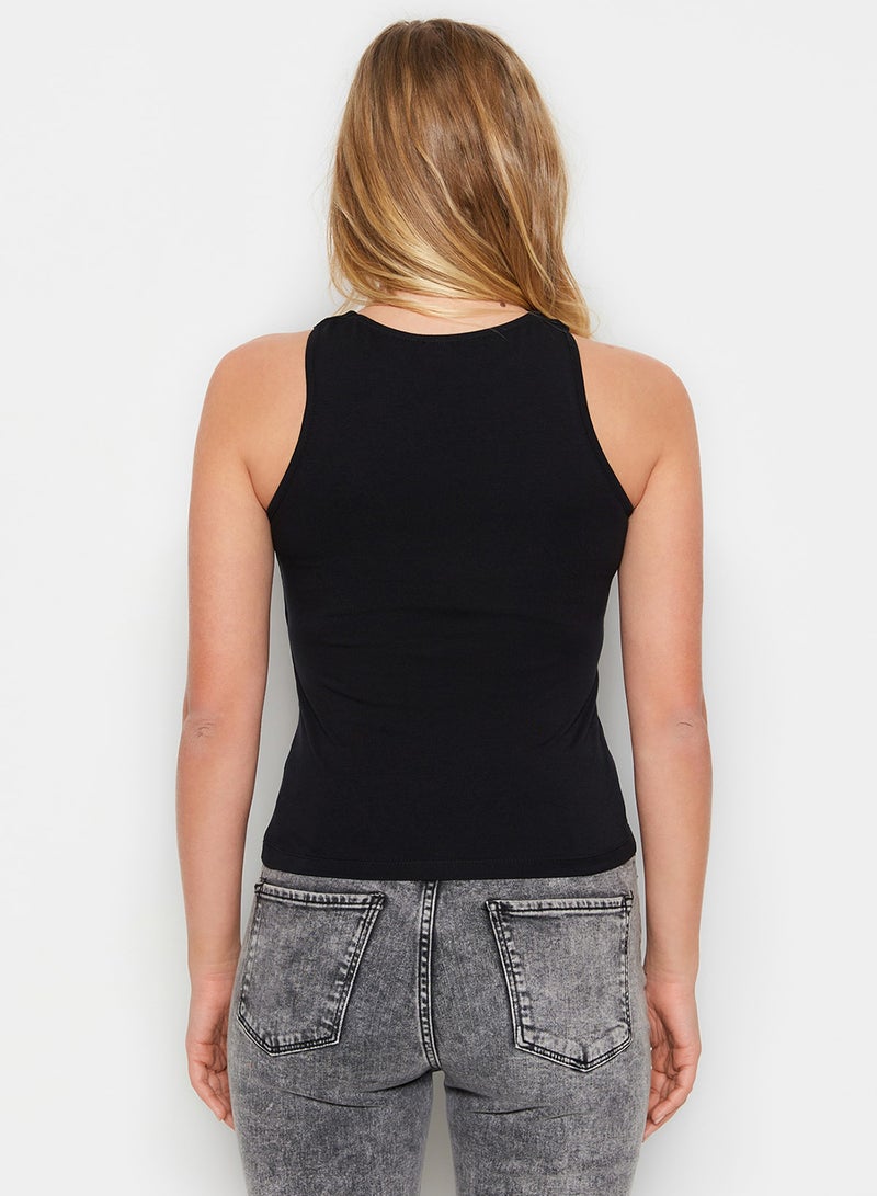 trendyol Black Cotton Halter Neck Fitted/Flexible Knitted Athlete Sitting on the Body TWOSS23AL00069 - Image 4