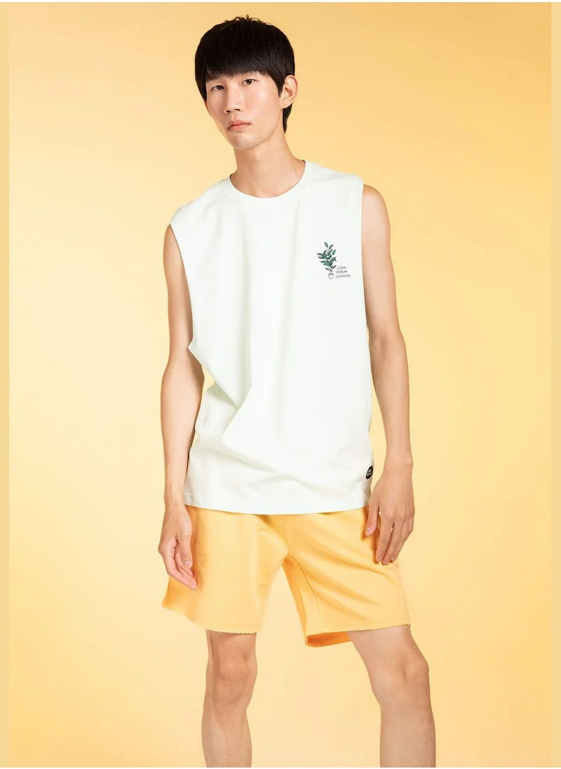 ديفاكتو Man Box Fit Crew Neck Sleeveless Vest