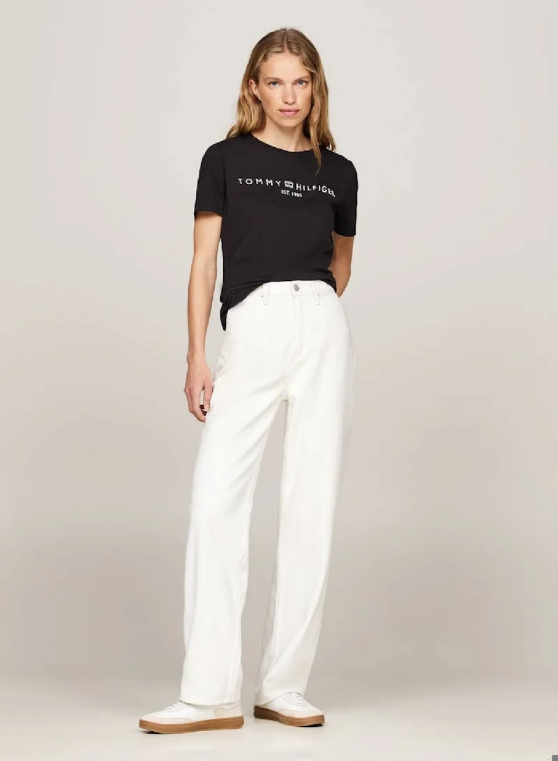 TOMMY HILFIGER Curve Signature Logo Flag  T-Shirt