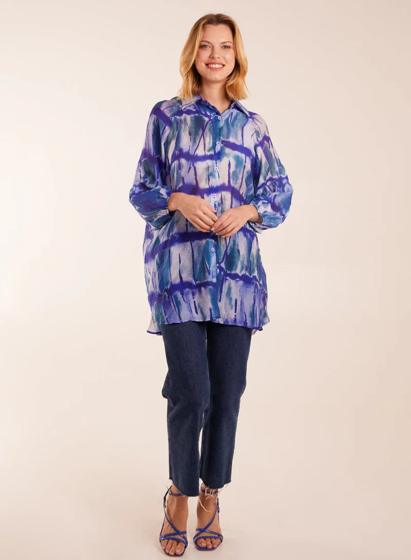 بلو فانيلا قميص مصبوغ بالربطة