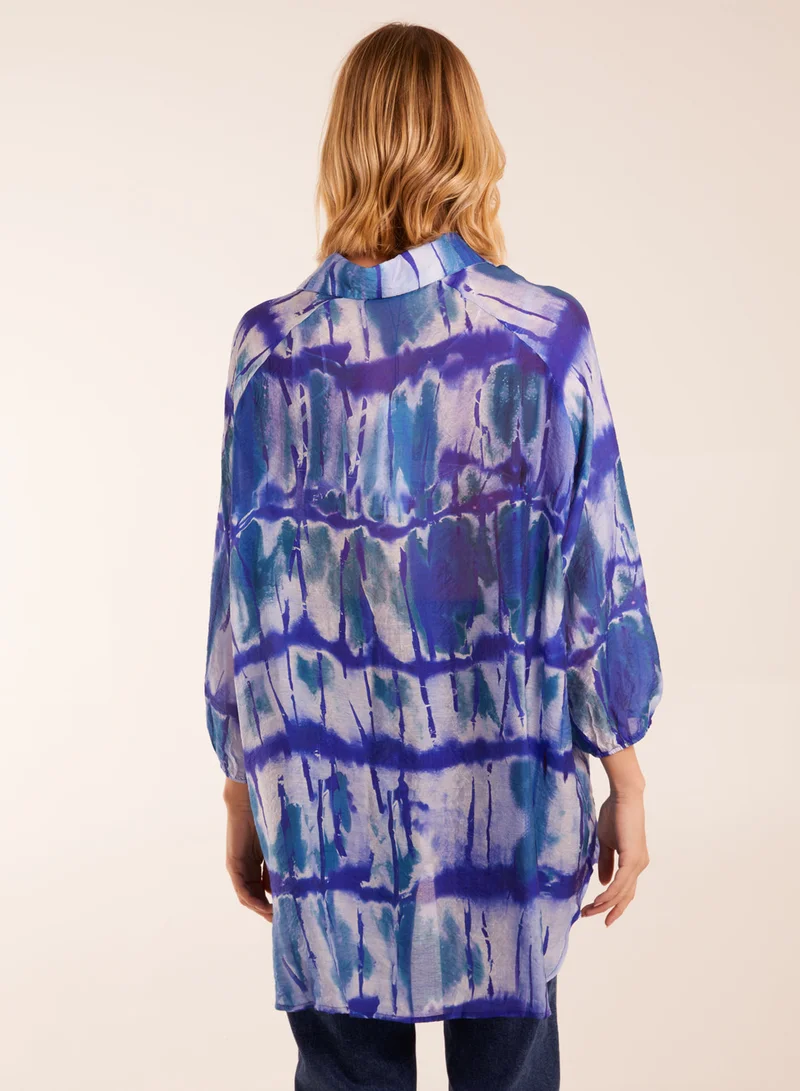 بلو فانيلا قميص مصبوغ بالربطة