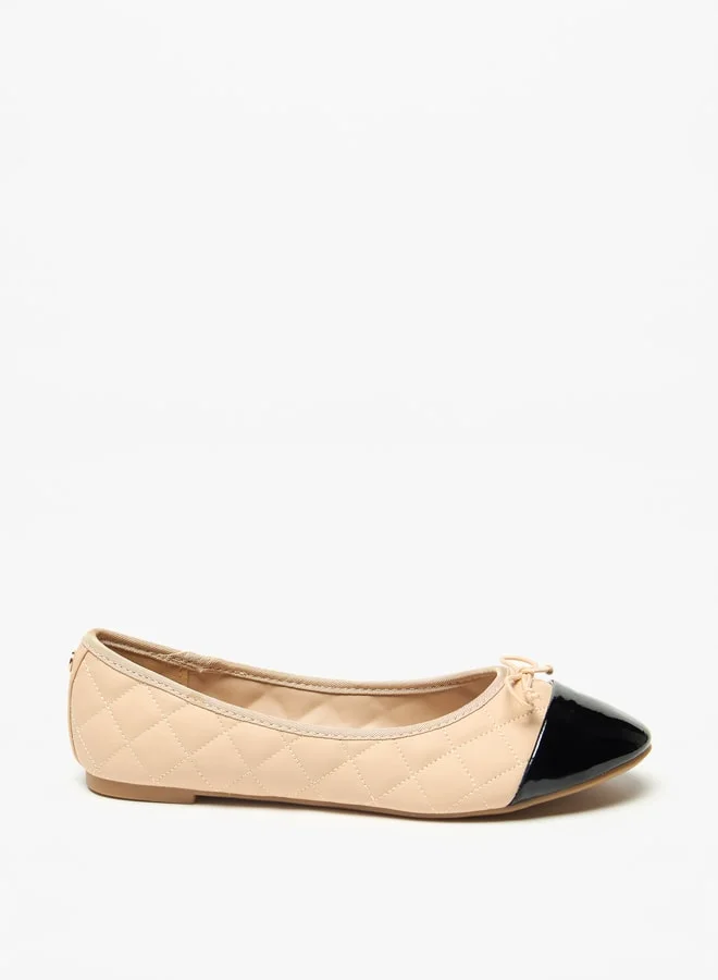 فلورا بيلا من شو إكسبرس Women's Quilted Slip-On Ballerina Shoes with Bow Detail